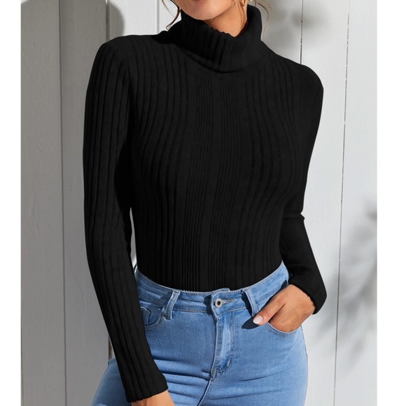 Cutout Turtleneck Rib Knit Long Sleeve Top